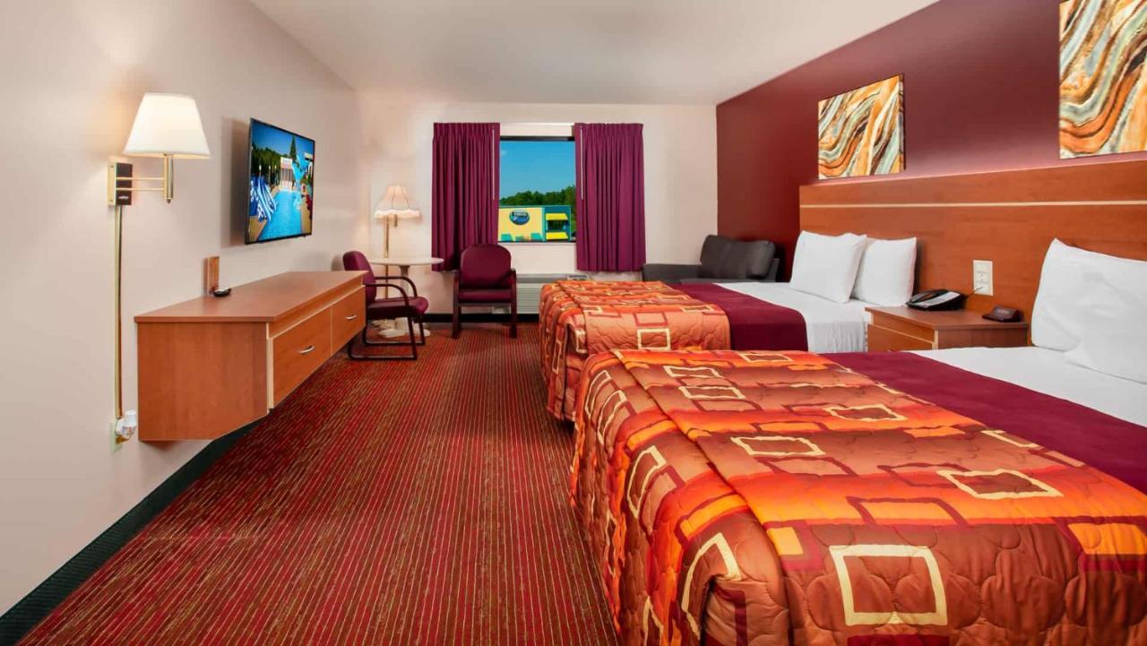 Grand Marquis Waterpark Hotel & Suites Wisconsin Dells Exterior foto